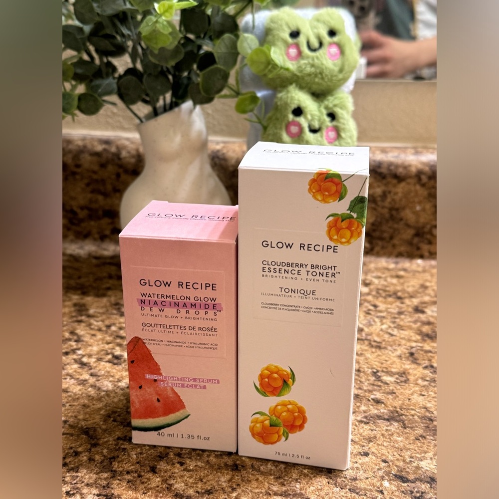 Glow recipe cloudberry bright and watermelon glow